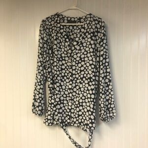 Lane Bryant Polka Dot Women's Top Size 18 Tie Waist VNeck